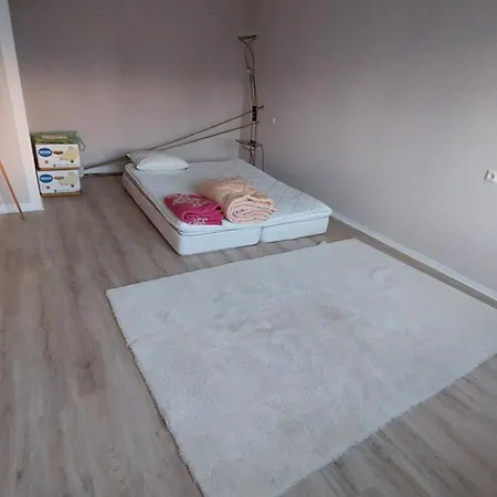 Διαμέρισμα Lihtne Mai Korter *